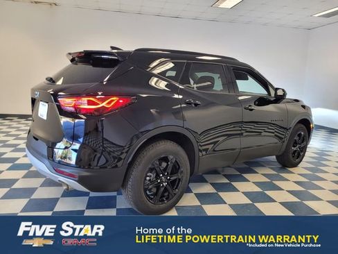 New 2026 Chevrolet Blazer LT w/ Midnight/Sport Edition FWD image 7