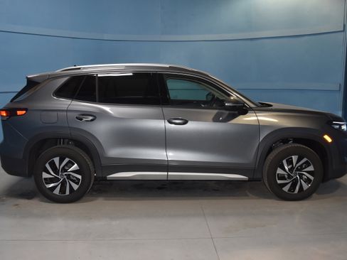 New 2026 Volkswagen Tiguan S image 17