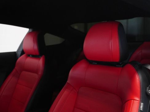 Used 2022 Ford Mustang GT Premium w/ GT Performance Package RWD image 12