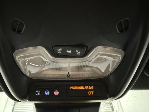 Used 2026 Chevrolet Colorado LT w/ Advanced Trailering Package RWD image 21