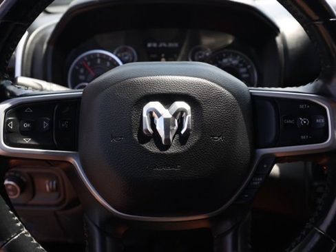 Used 2023 RAM 1500 Big Horn image 24
