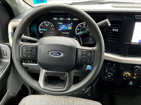 Used 2023 Ford F350 XLT w/ FX4 Off-Road Package image 17