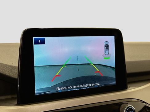 Used 2020 Ford Escape SE image 23