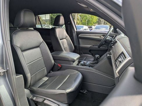 Used 2022 Volkswagen Atlas Cross Sport SE AWD/4WD image 34