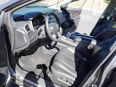 Used 2020 Nissan Murano Platinum w/ Cargo Package image 23