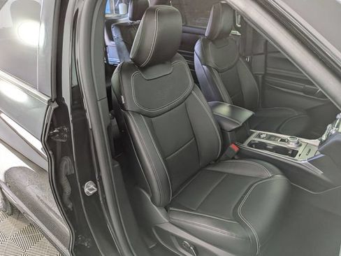 Used 2020 Ford Explorer ST w/ Premium Technology Package AWD/4WD image 33