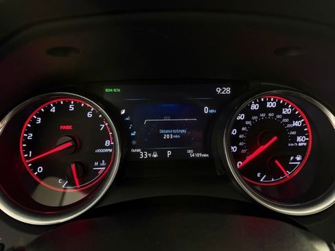 Used 2019 Toyota Camry XSE image 18