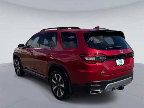 Certified 2023 Honda Pilot Elite image 6