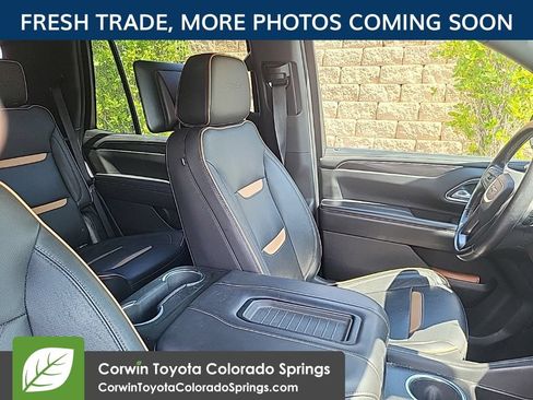 Used 2021 GMC Yukon AT4 w/ AT4 Premium Plus Package AWD/4WD image 11