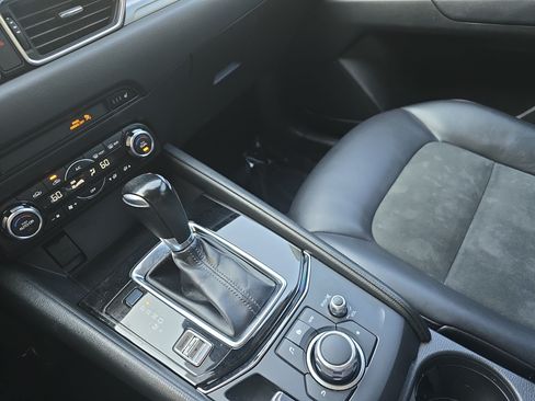Used 2018 MAZDA CX-5 Touring FWD image 24