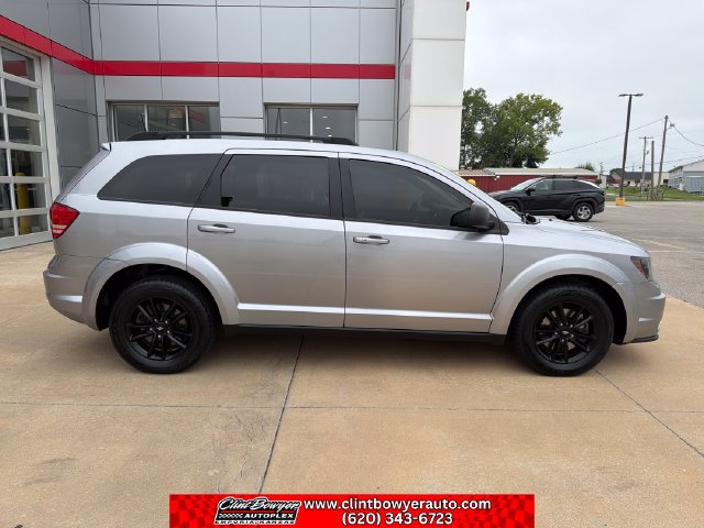 Used 2020 Dodge Journey SE w/ SE Popular Equipment Group FWD image 7