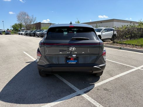 New 2026 Hyundai Kona SE FWD image 4
