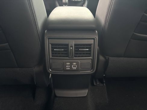 New 2026 Subaru Forester Premium image 25