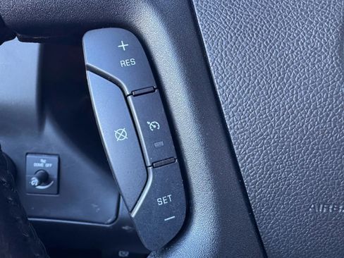 Used 2021 Chevrolet Express 2500 w/ Driver Convenience Package image 16