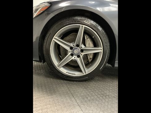 Used 2015 Mercedes-Benz C 400 4MATIC image 32