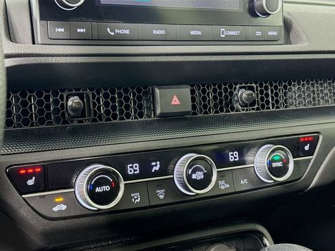 Used 2023 Honda CR-V EX image 21