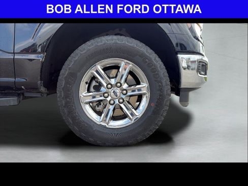 Used 2025 Ford F150 XLT w/ Equipment Group 301A Standard AWD/4WD image 26