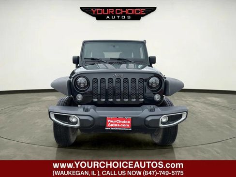 Used 2015 Jeep Wrangler Unlimited Rubicon w/ Dual Top Group image 8