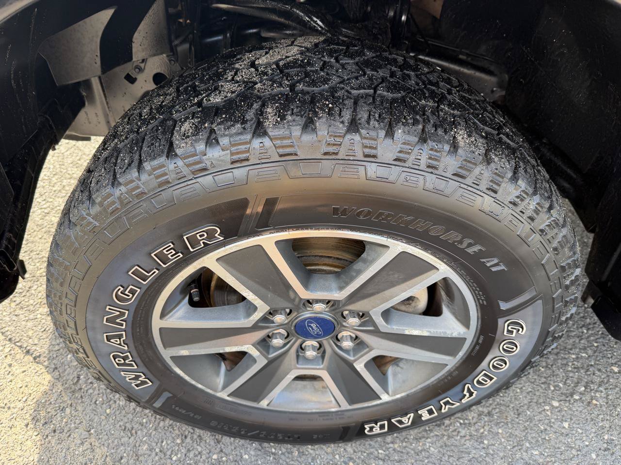 Used 2016 Ford F150 XLT w/ Equipment Group 301A Mid AWD/4WD image 10