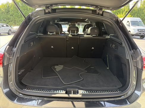 Certified 2025 Mercedes-Benz GLC 300 w/ AMG Line image 34