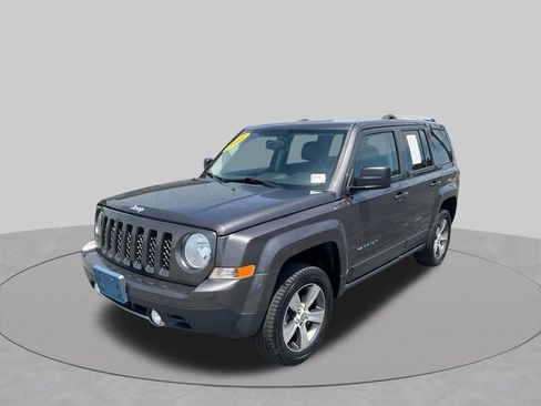 Used 2016 Jeep Patriot High Altitude AWD/4WD image 4