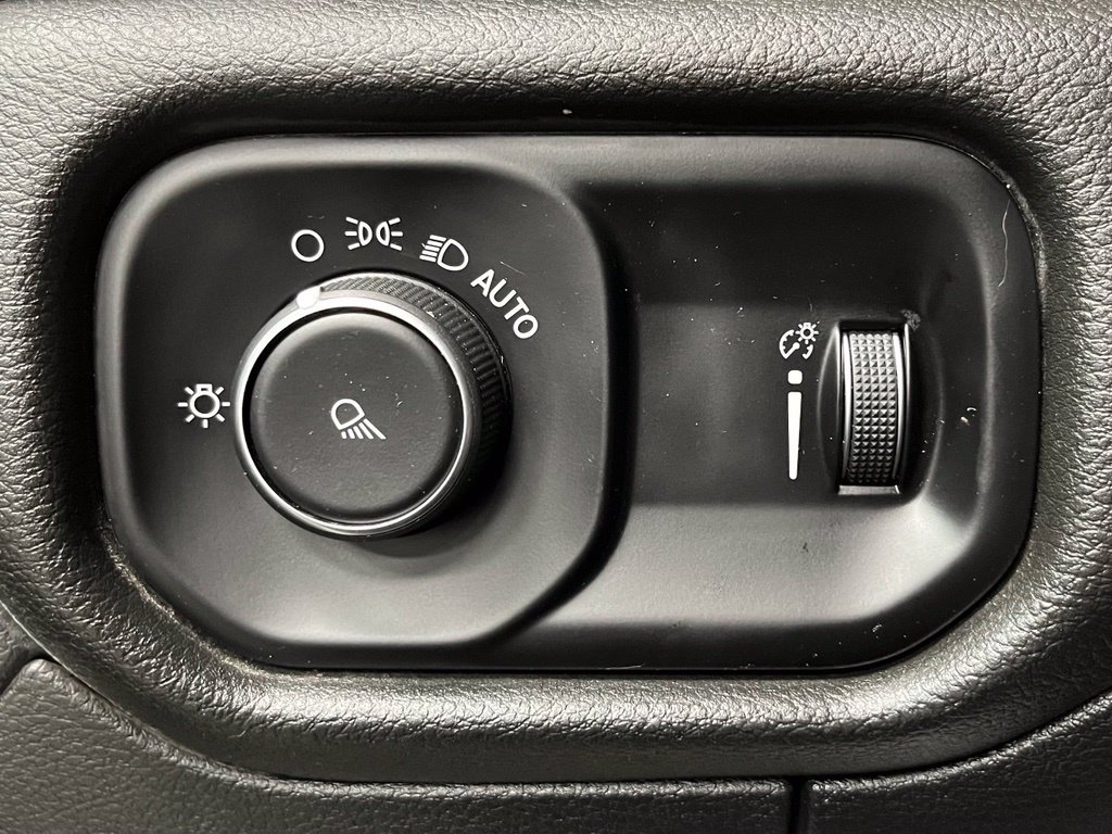 Used 2022 RAM 1500 Tradesman AWD/4WD image 33