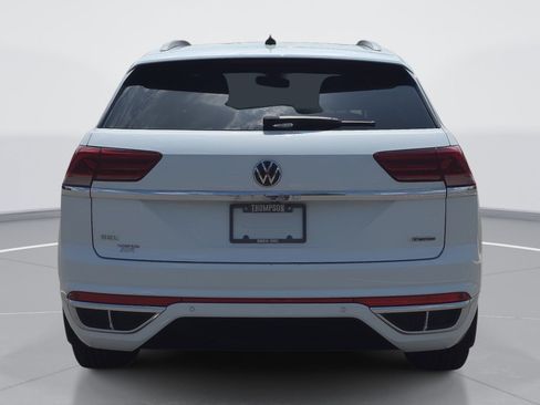 Used 2022 Volkswagen Atlas Cross Sport SEL R-Line AWD/4WD image 4