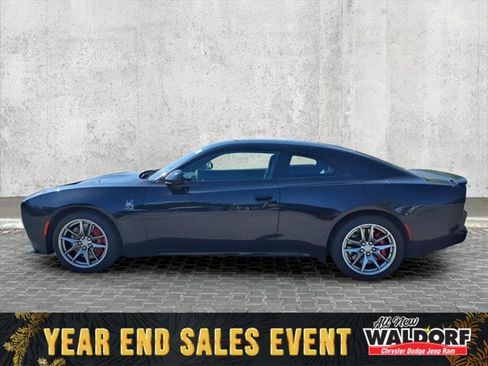 New 2025 Dodge Charger Scat Pack w/ Track Pack image 6