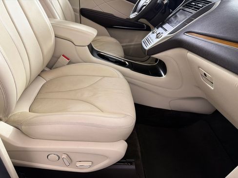 Used 2015 Lincoln MKC AWD w/ Equipment Group 102A Reserve image 22