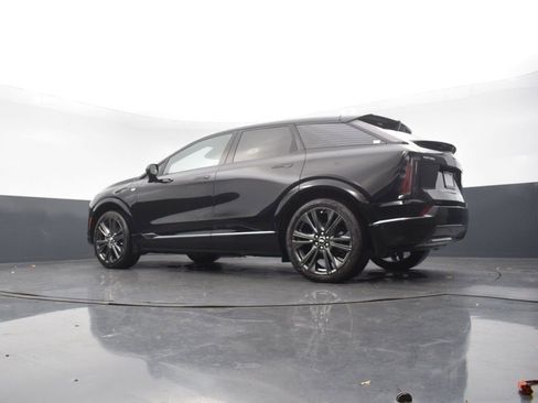 New 2026 Cadillac Optiq Sport 2 image 51