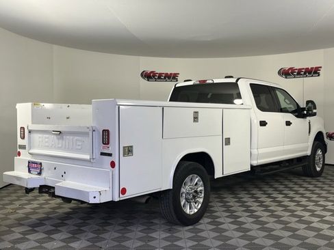 Used 2021 Ford F350 XLT w/ XLT Value Package image 3