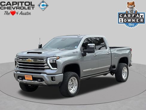 Used 2024 Chevrolet Silverado 2500 High Country w/ High Country Premium Package AWD/4WD image 1