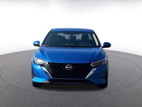 Used 2025 Nissan Sentra SV FWD image 4