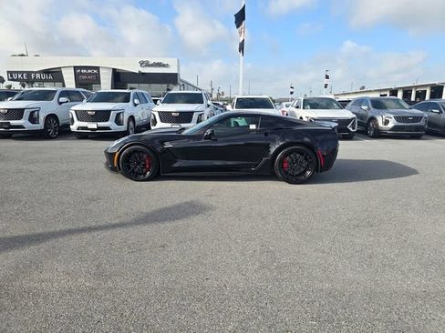 Used 2019 Chevrolet Corvette Z06 RWD image 9