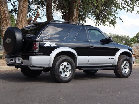 Used 2002 Chevrolet Blazer LS w/ Preferred Equipment Group AWD/4WD image 5