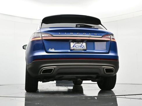 Used 2021 Lincoln Nautilus Standard w/ Equipment Group 101A image 39