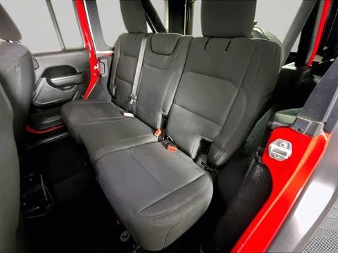Used 2022 Jeep Wrangler Unlimited Sport AWD/4WD image 21
