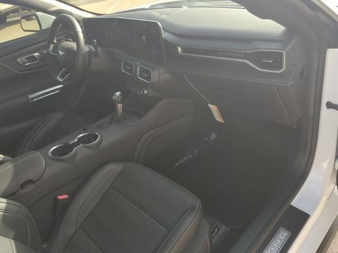 Used 2024 Ford Mustang GT Premium RWD image 20