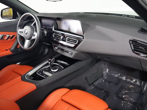 Certified 2023 BMW Z4 sDrive30i w/ Shadowloine Package RWD image 10