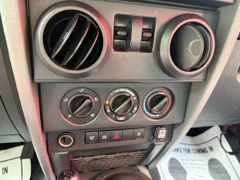 Used 2009 Jeep Wrangler Rubicon w/ Dual Top Group AWD/4WD image 26