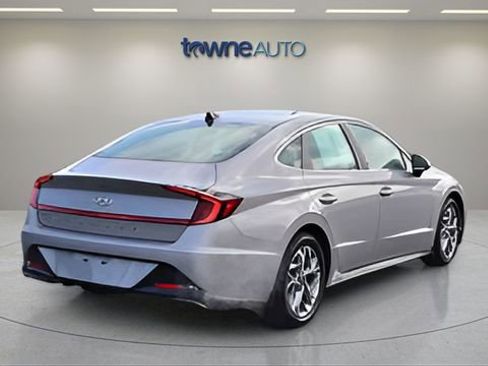 Used 2023 Hyundai Sonata SEL FWD image 5