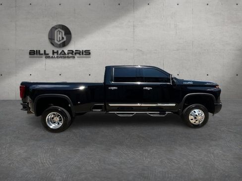 Used 2024 Chevrolet Silverado 3500 High Country w/ High Country Premium Package AWD/4WD image 5