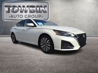 Used 2023 Nissan Altima 2.5 SV video 2
