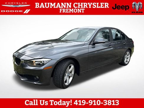 Used 2014 BMW 320i xDrive Sedan AWD/4WD image 2