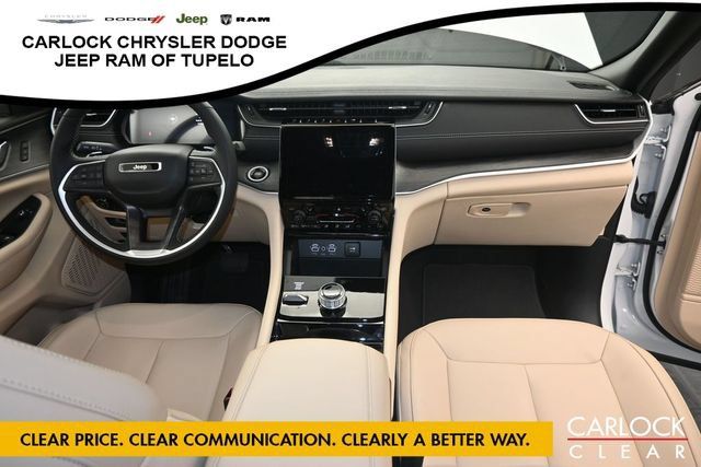 Used 2023 Jeep Grand Cherokee Limited AWD/4WD image 33