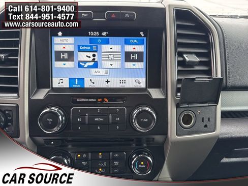 Used 2017 Ford F150 Lariat image 28