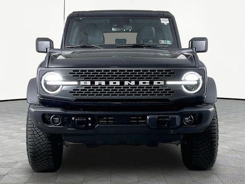 Used 2023 Ford Bronco Badlands w/ Sasquatch Package AWD/4WD image 2