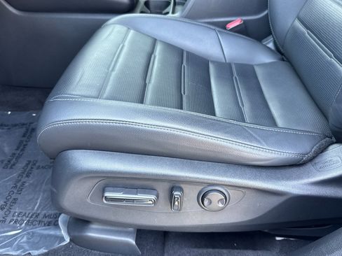 Used 2024 Honda CR-V EX-L image 15