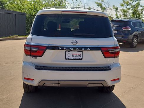 Certified 2023 Nissan Armada SL w/ Captain's Chairs Package RWD image 3
