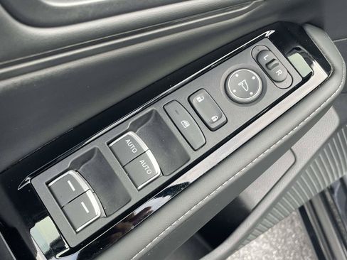 Used 2023 Honda Accord Touring image 15